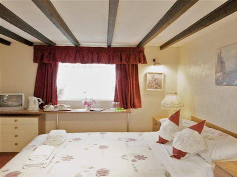 Fjaerland Hotel Great Yarmouth Exterior photo